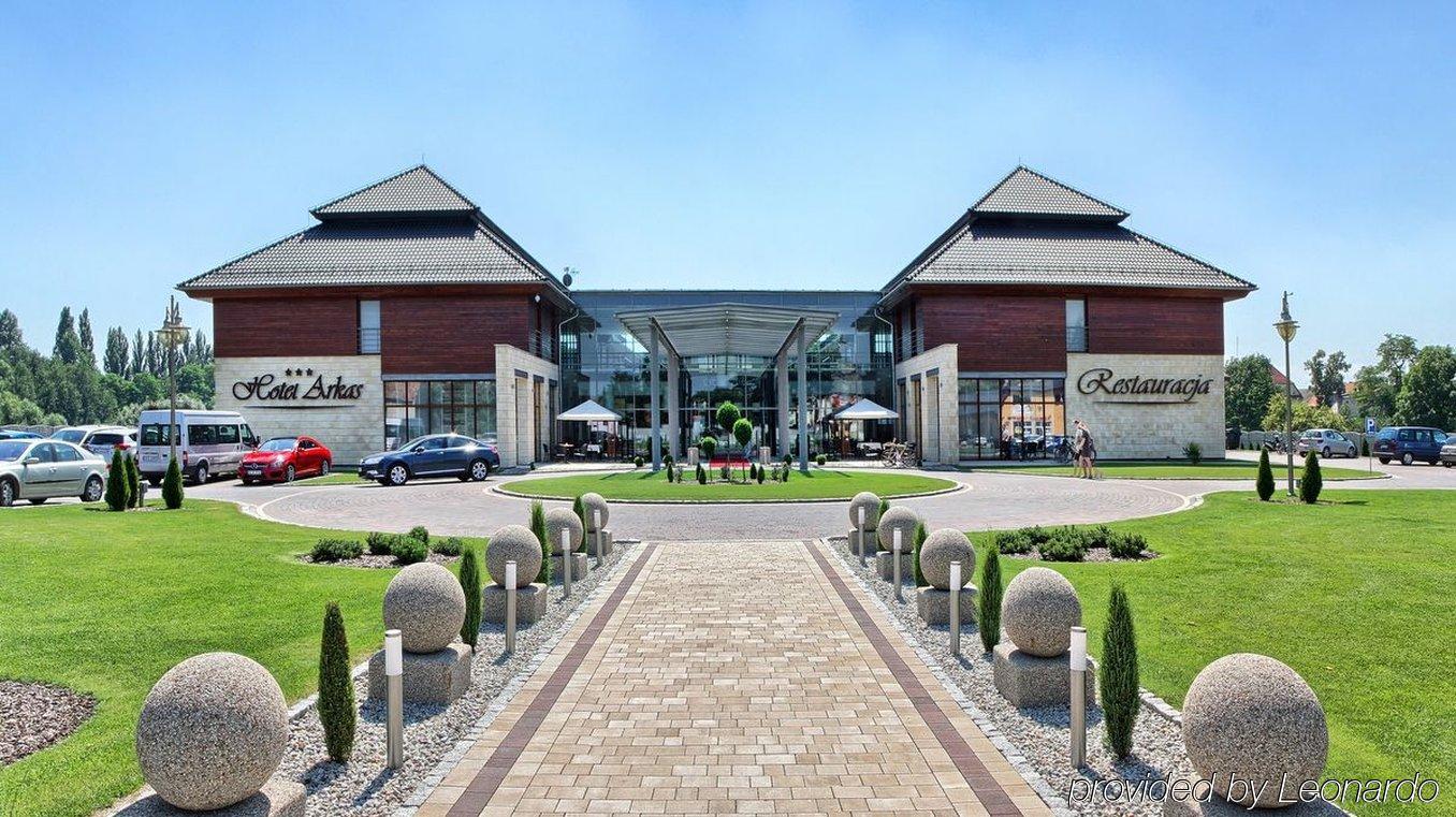 Hotel Arkas Proszkow Exterior foto